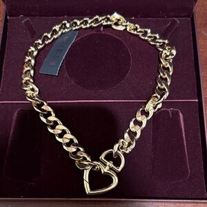 Guess NWT Gold Heart Pendant Necklace 18"